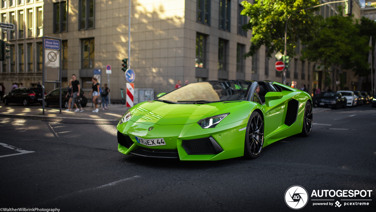 Lamborghini Aventador LP700-4 Roadster