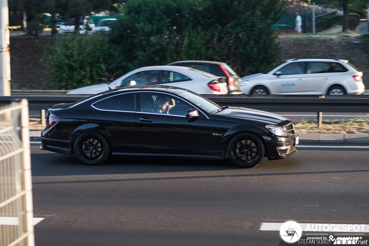 Mercedes-Benz C 63 AMG Coupé