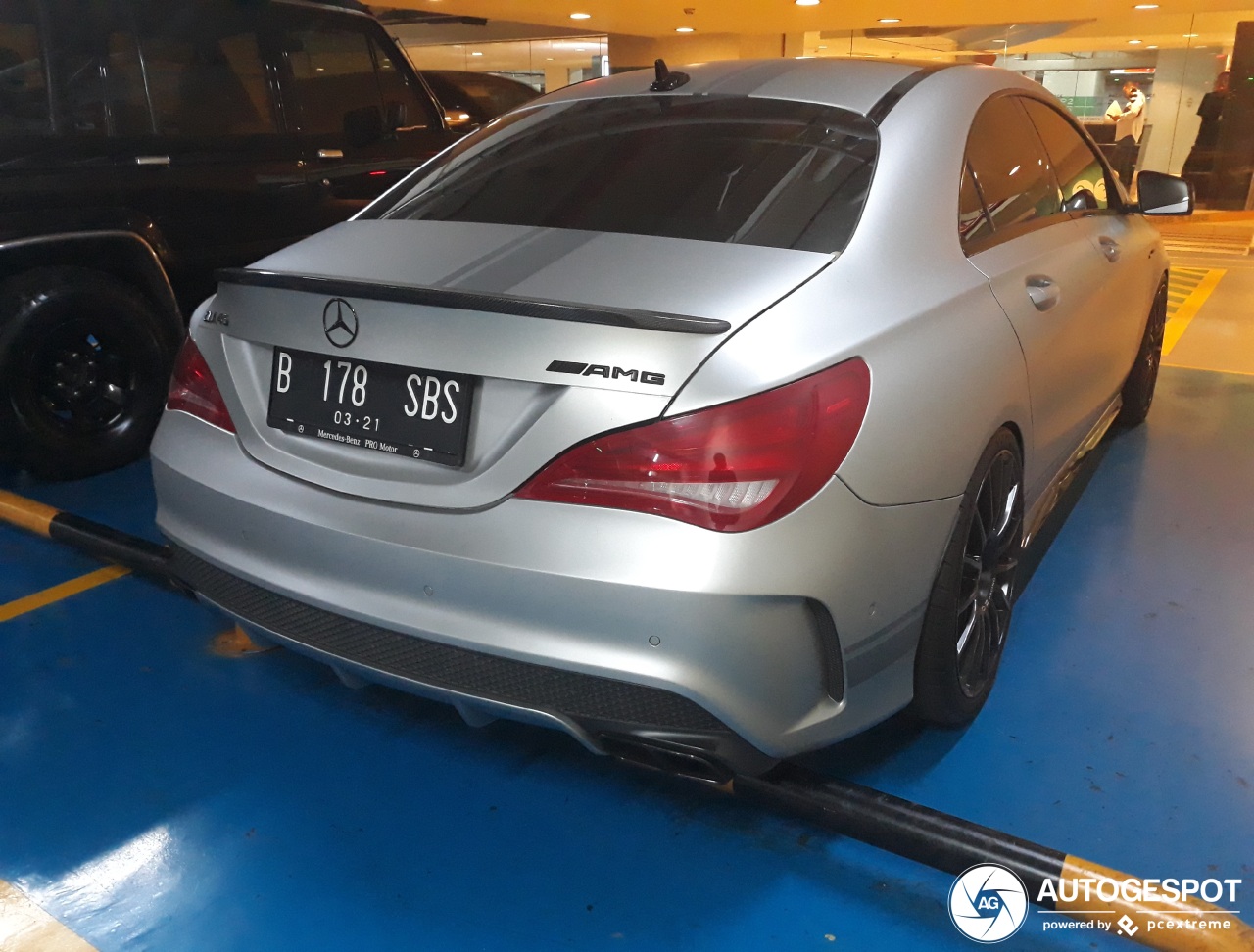 Mercedes-Benz CLA 45 AMG C117