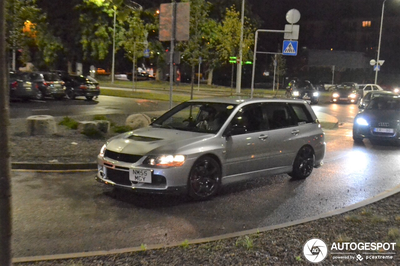 Mitsubishi Lancer Evolution IX Wagon MR