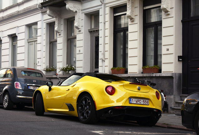 Alfa Romeo 4C Spider