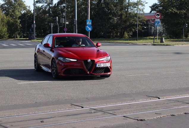 Alfa Romeo Giulia Quadrifoglio