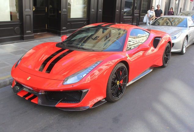 Ferrari 488 Pista