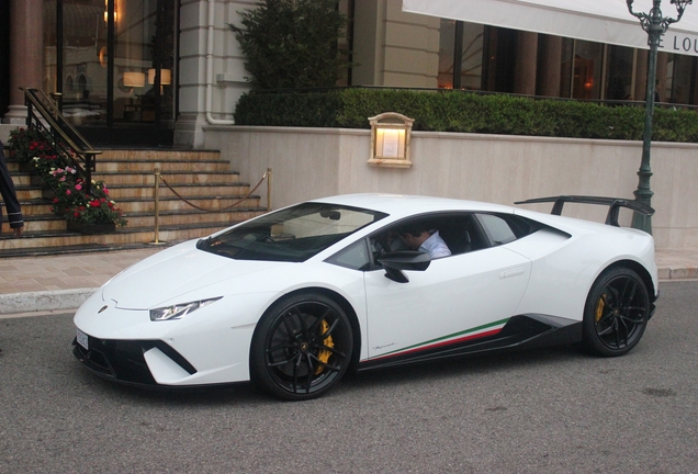 Lamborghini Huracán LP640-4 Performante