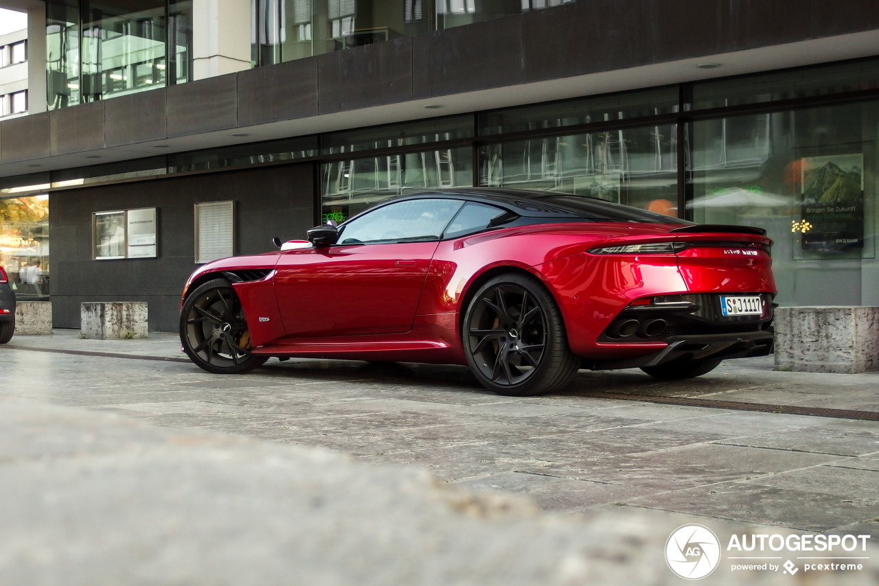 Aston Martin DBS Superleggera