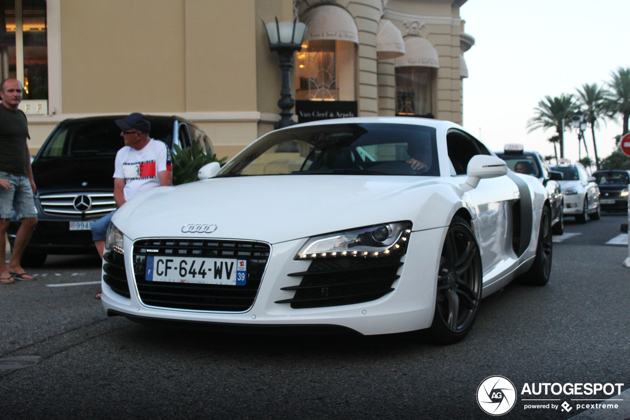 Audi R8