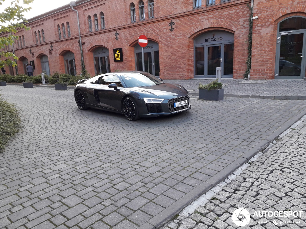 Audi R8 V10 Plus 2015