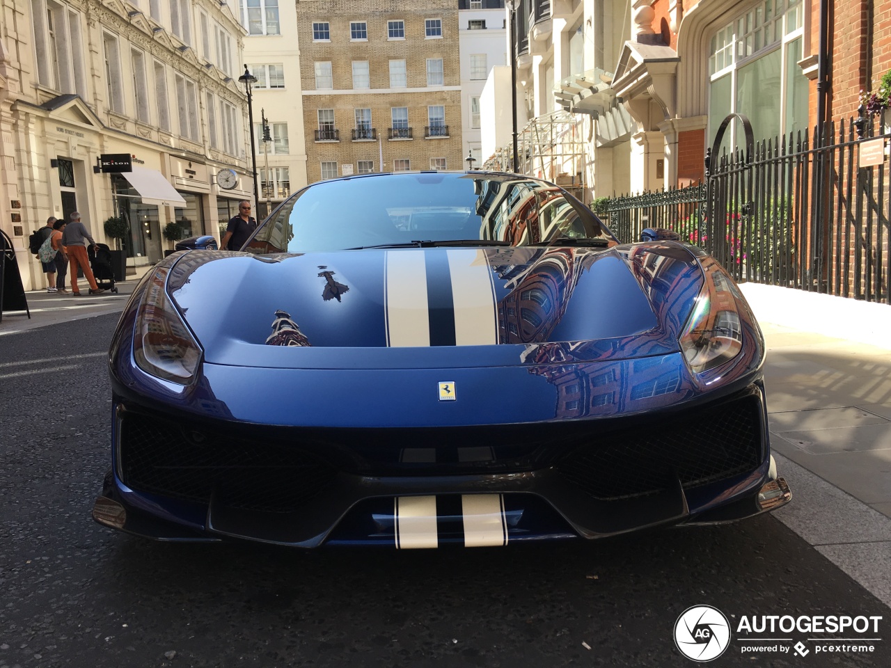 Ferrari 488 Pista