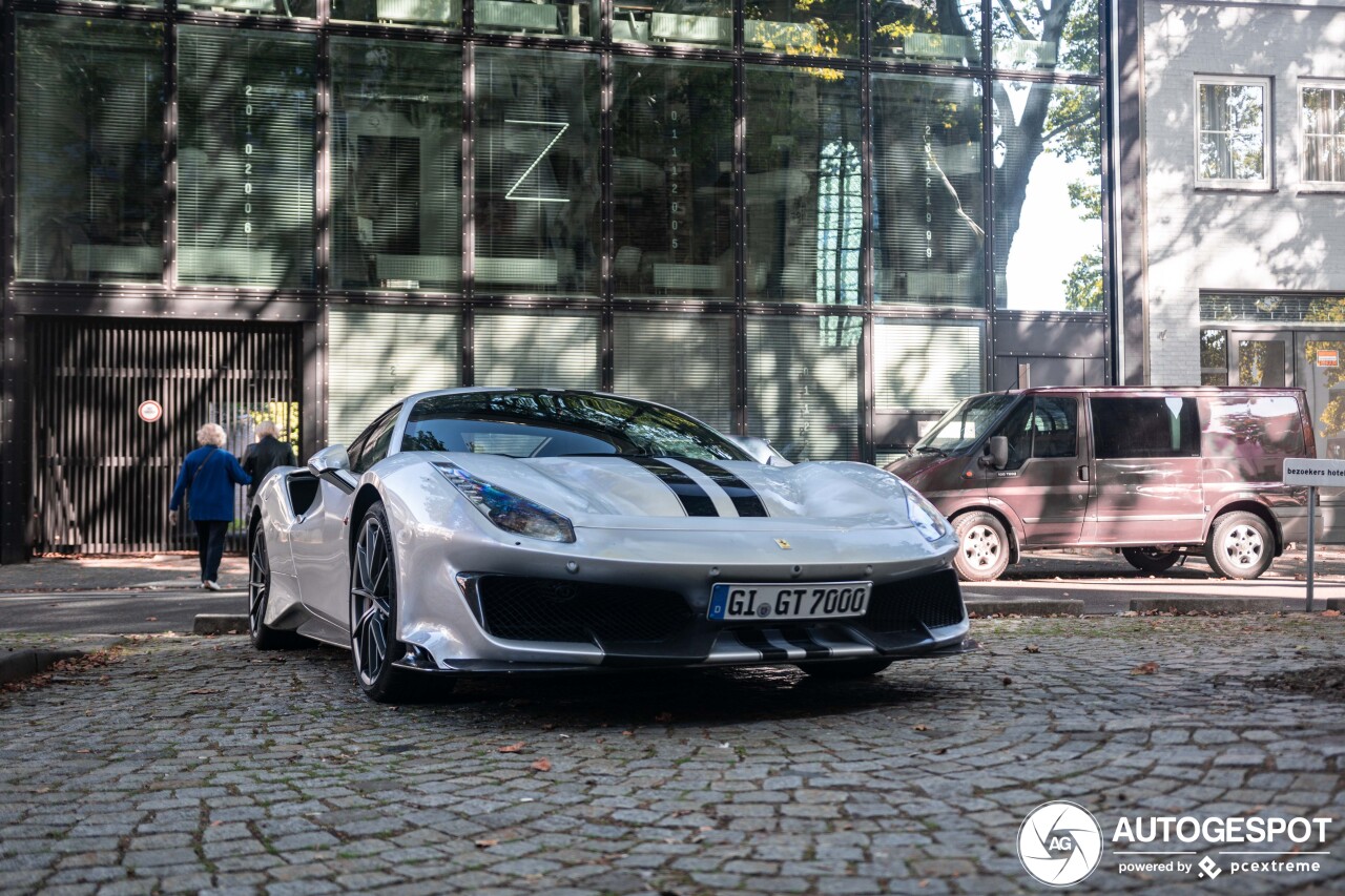 Ferrari 488 Pista