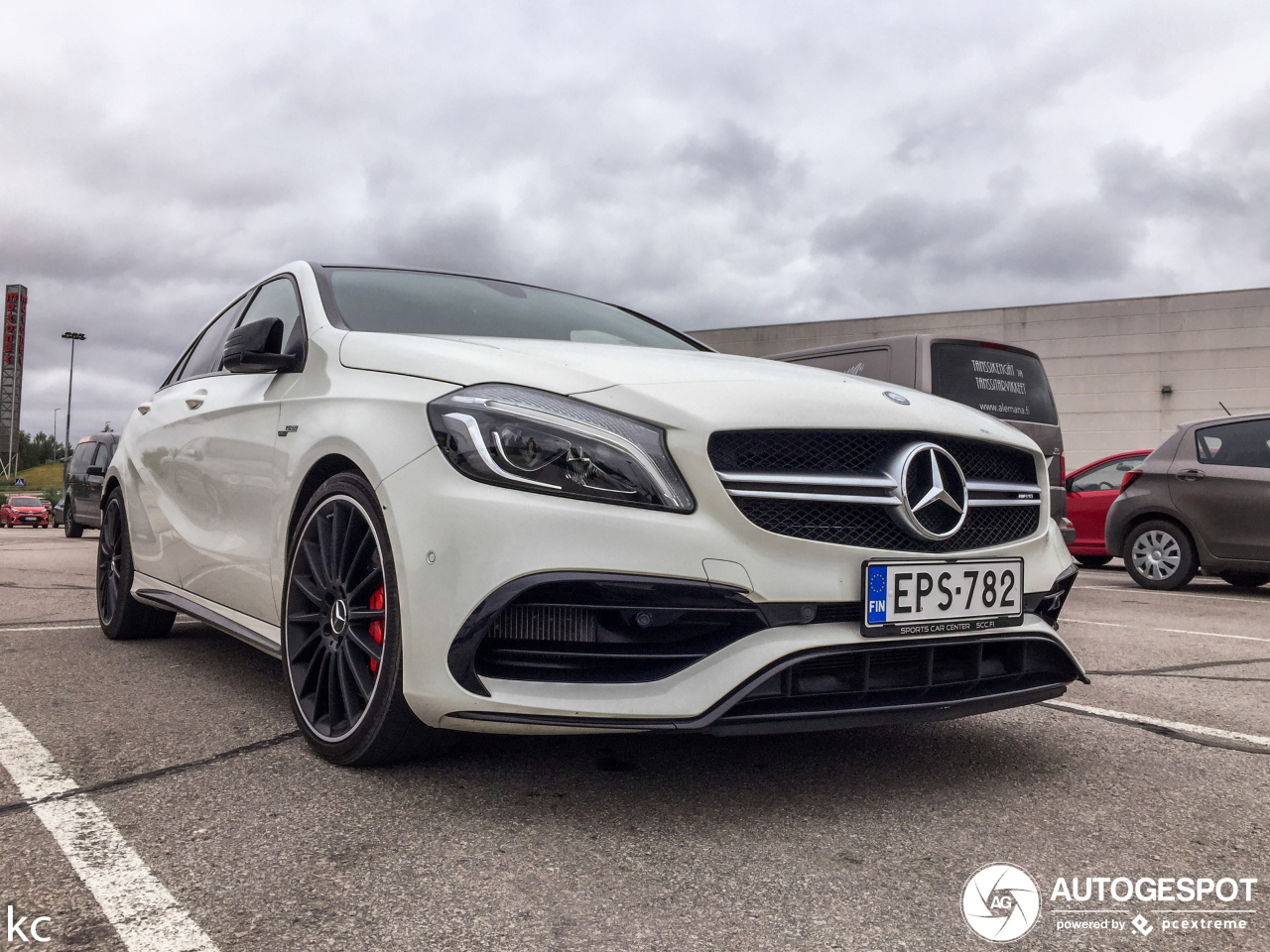 Mercedes-AMG A 45 W176 2015