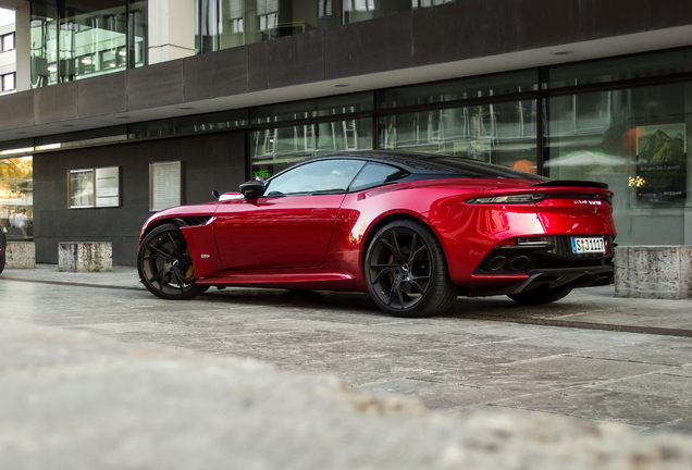 Aston Martin DBS Superleggera