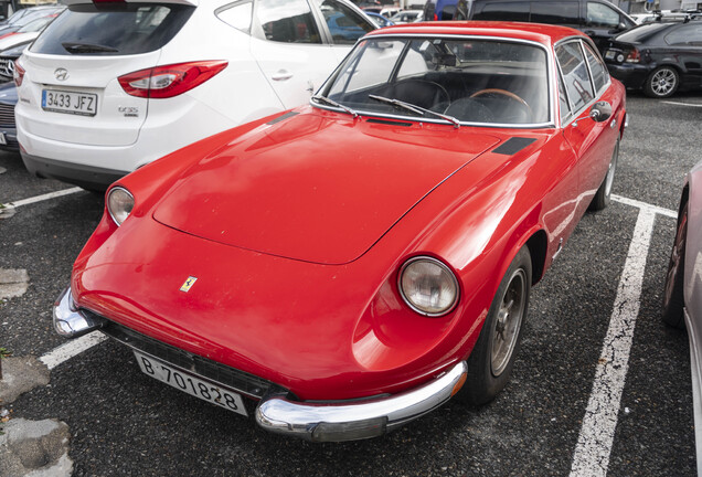 Ferrari 365 GT 2+2