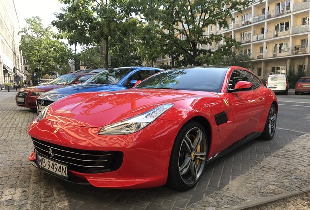 Ferrari GTC4Lusso