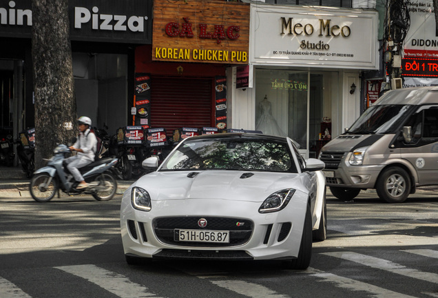 Jaguar F-TYPE S Coupé