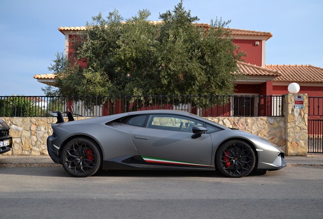 Lamborghini Huracán LP640-4 Performante