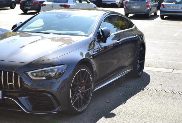 Mercedes-AMG GT 63 S X290