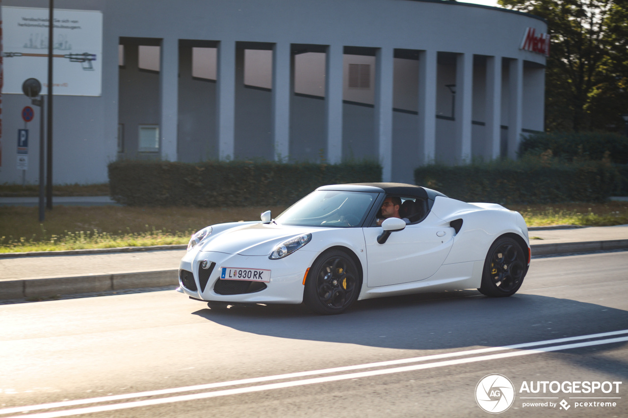 Alfa Romeo 4C Spider