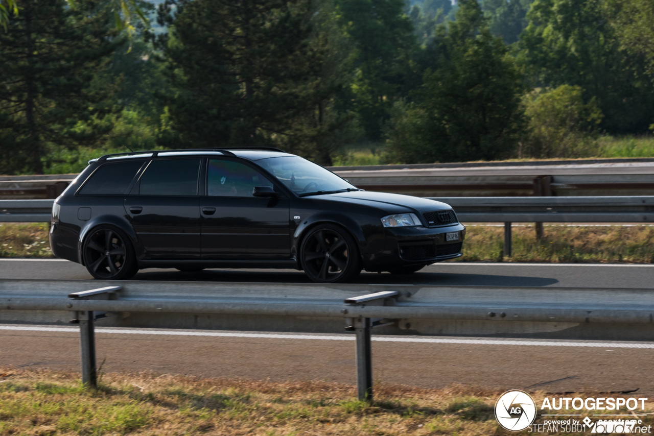 Audi RS6 Avant C5