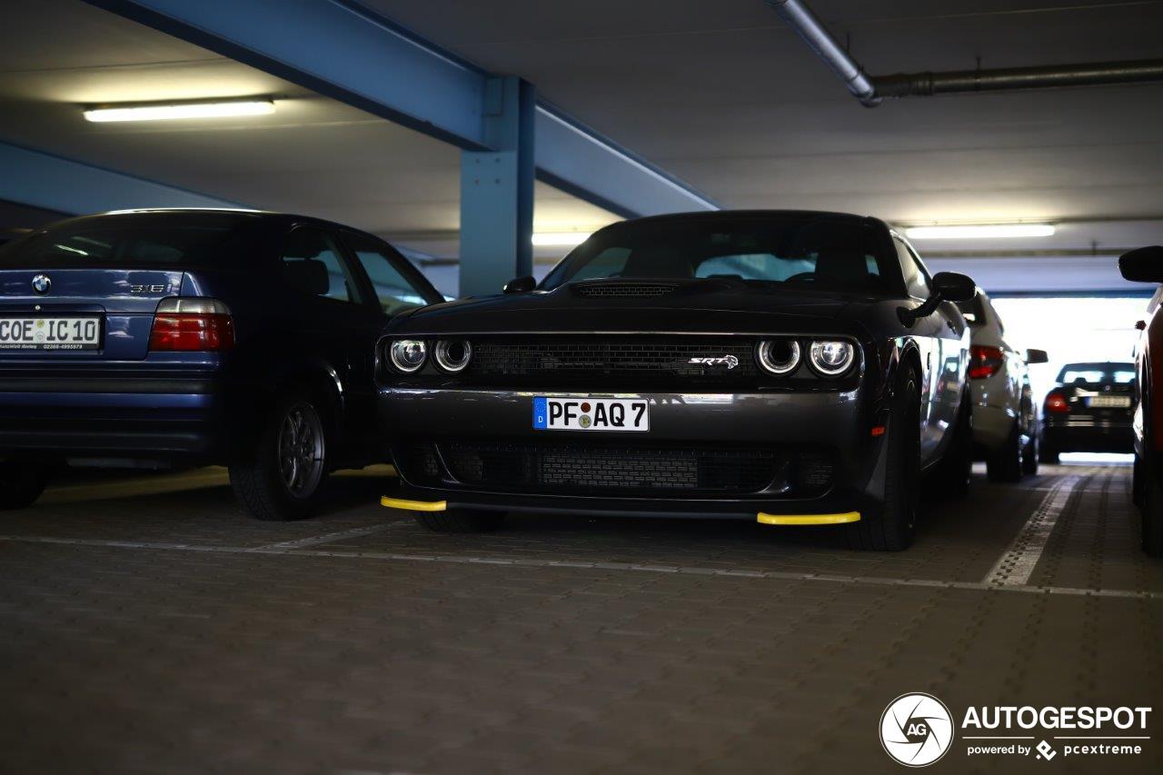 Dodge Challenger SRT Hellcat