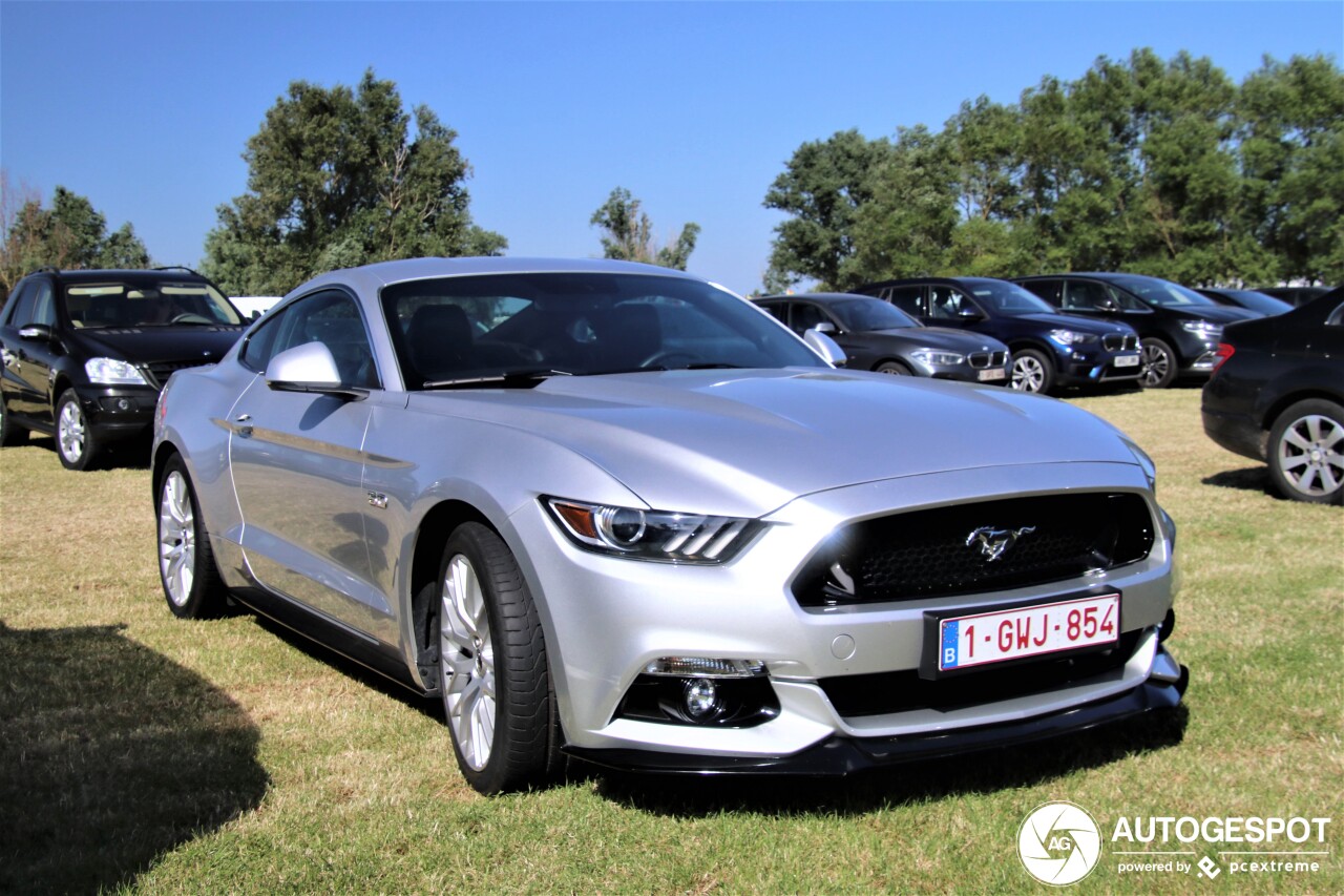 Ford Mustang GT 2015