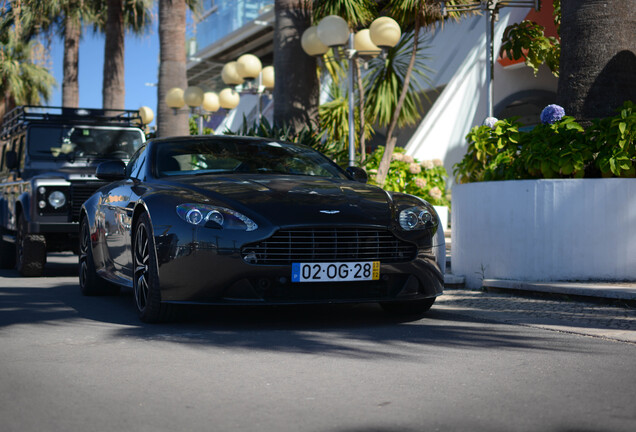 Aston Martin V8 Vantage S