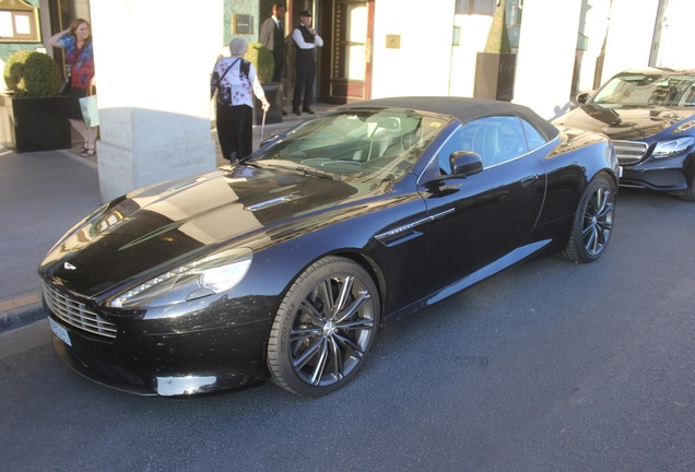 Aston Martin Virage Volante 2011