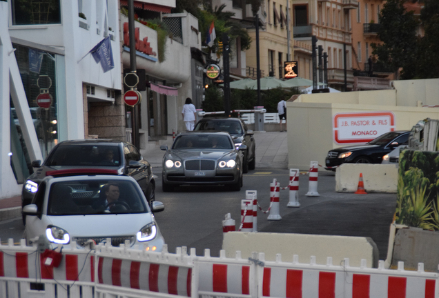 Bentley Flying Spur V8