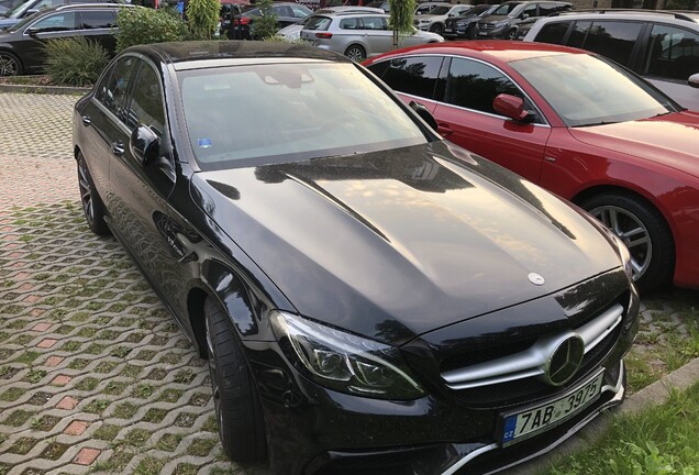 Mercedes-AMG C 63 W205