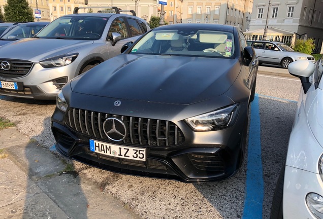 Mercedes-AMG GT 63 S X290