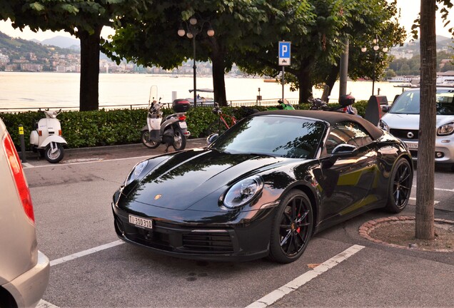 Porsche 992 Carrera 4S Cabriolet