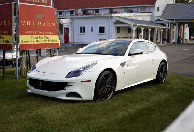 Ferrari FF