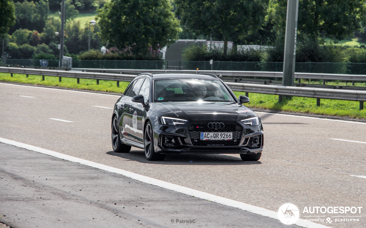 Audi RS4 Avant B9