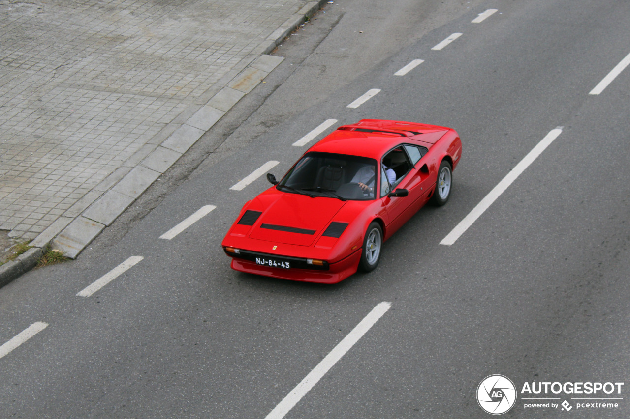 Ferrari 208 GTB Turbo