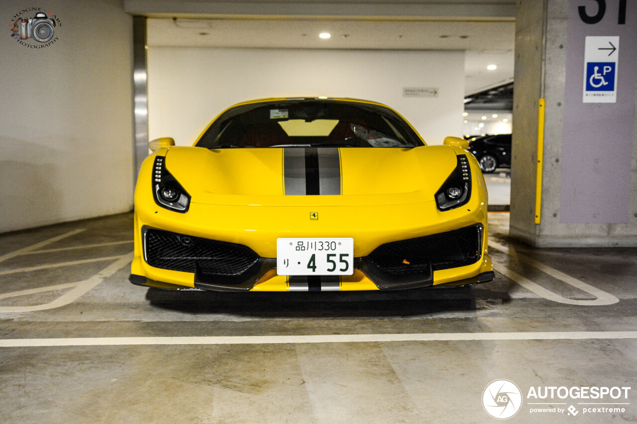 Ferrari 488 Pista