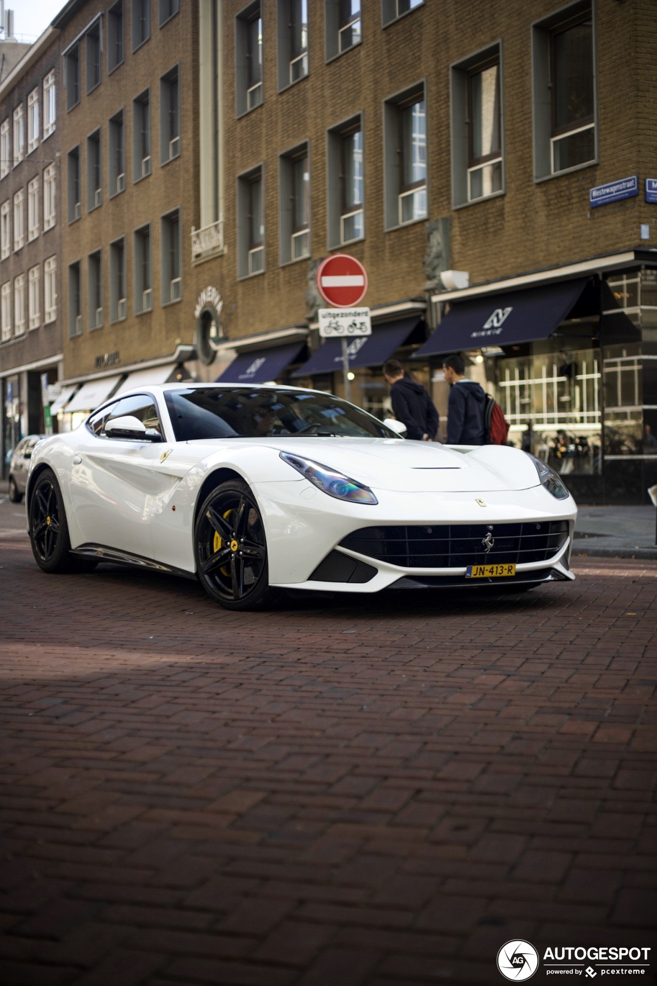 Ferrari F12berlinetta