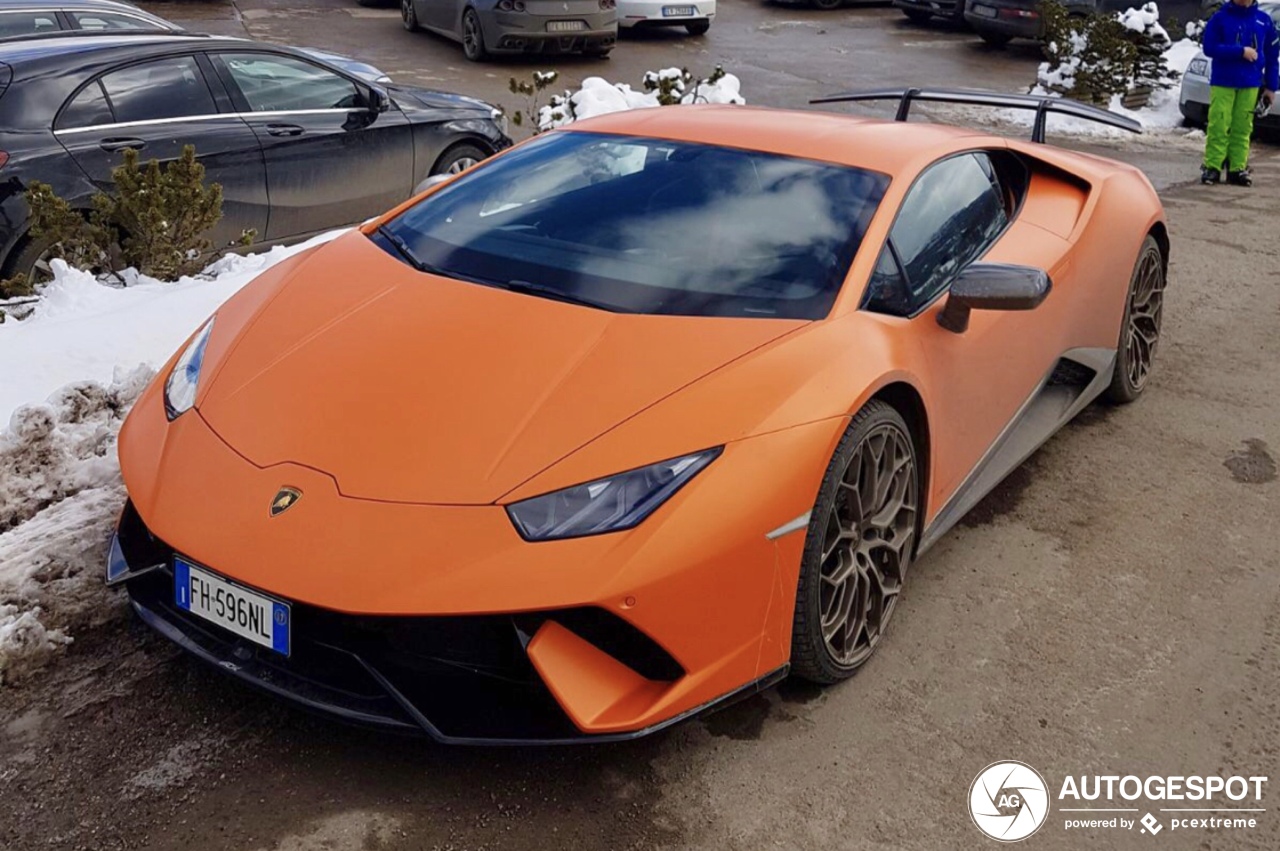 Lamborghini Huracán LP640-4 Performante