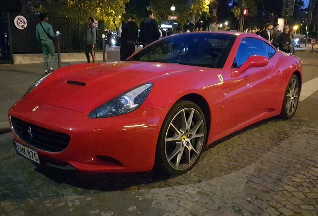 Ferrari California