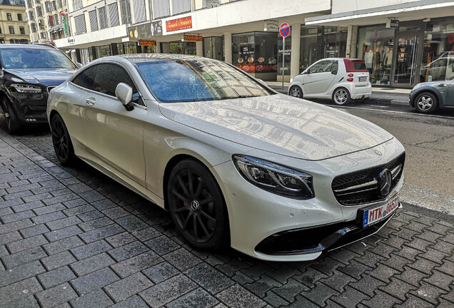 Mercedes-Benz S 63 AMG Coupé C217