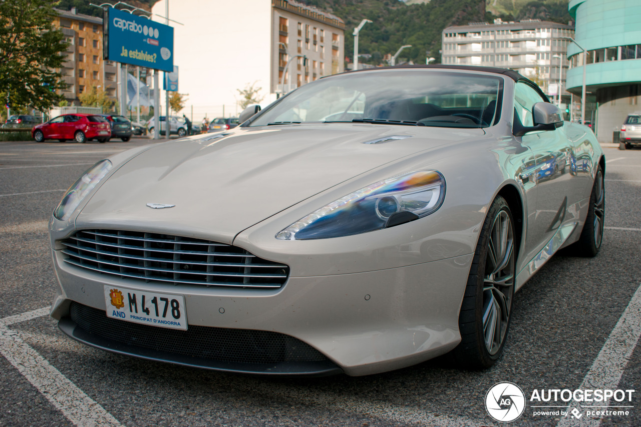 Aston Martin Virage Volante 2011