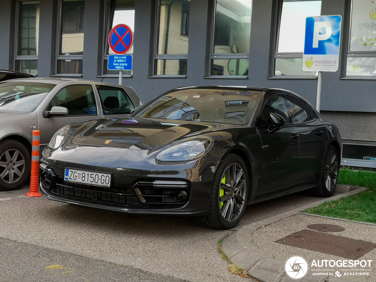 Porsche 971 Panamera Turbo S E-Hybrid