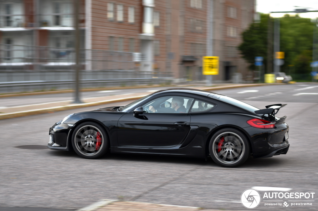 Porsche 981 Cayman GT4