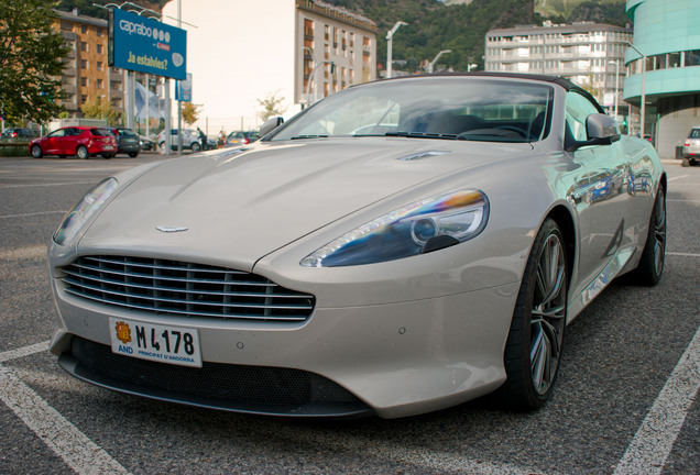 Aston Martin Virage Volante 2011