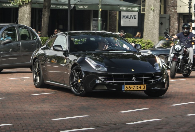 Ferrari FF