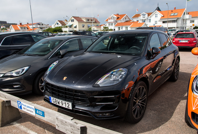 Porsche 95B Macan Turbo