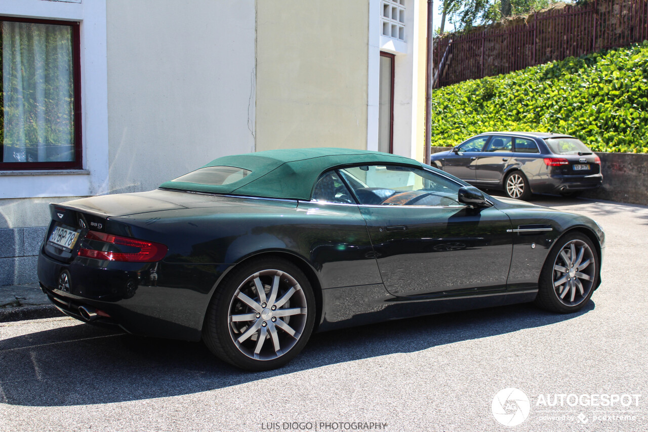 Aston Martin DB9 Volante