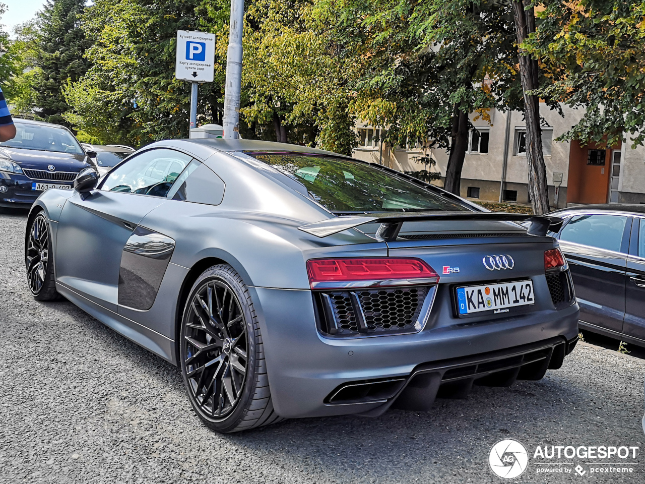 Audi R8 V10 Plus 2015