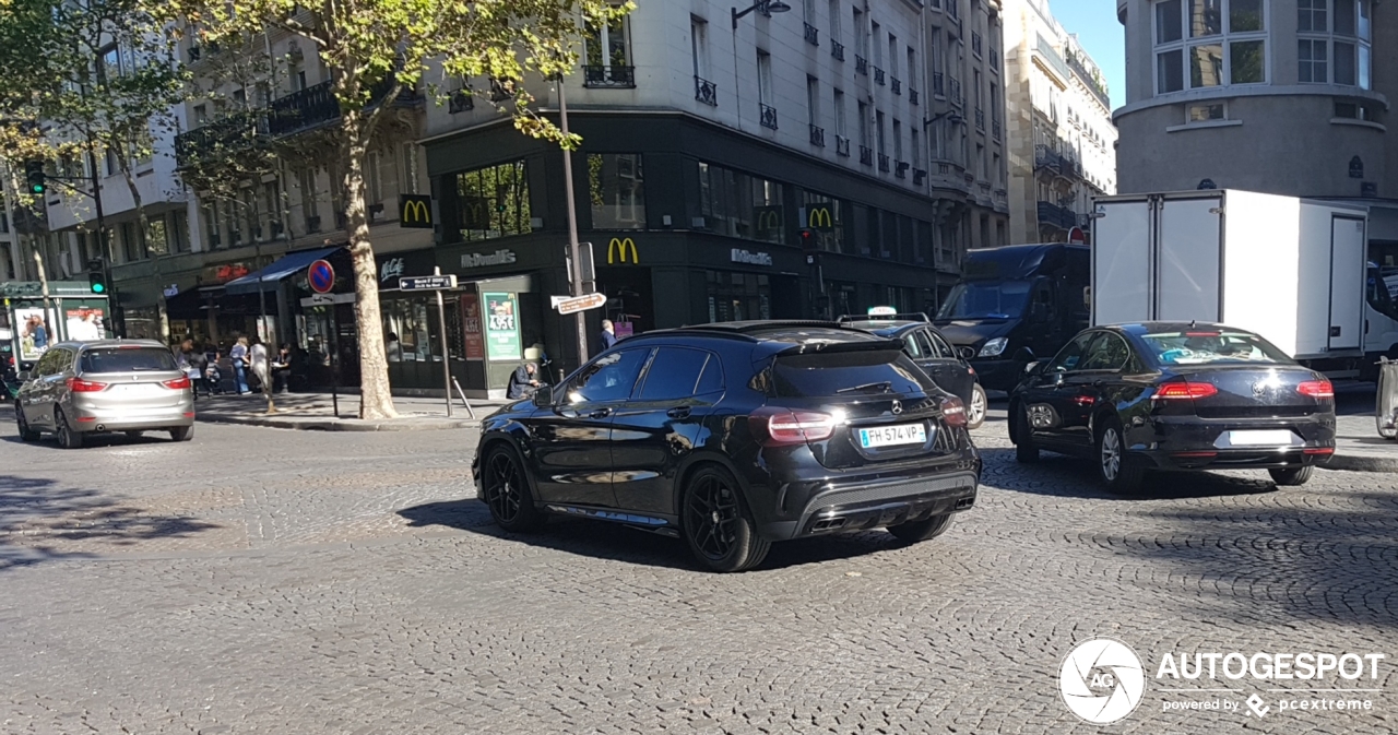 Mercedes-AMG GLA 45 X156