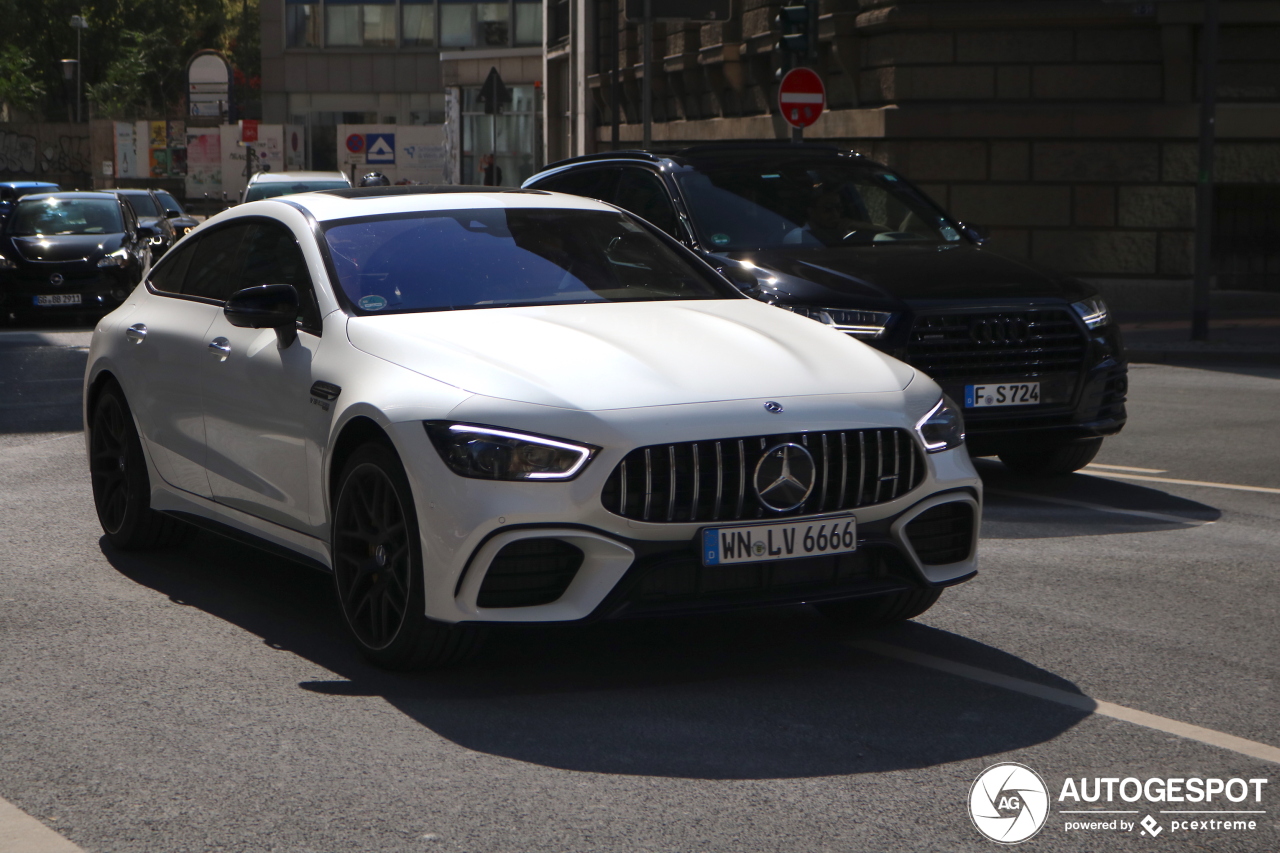 Mercedes-AMG GT 63 S X290