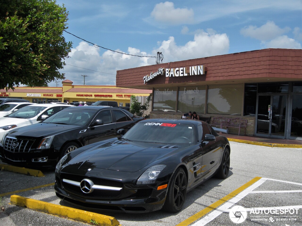 Mercedes-Benz Renntech SLS AMG