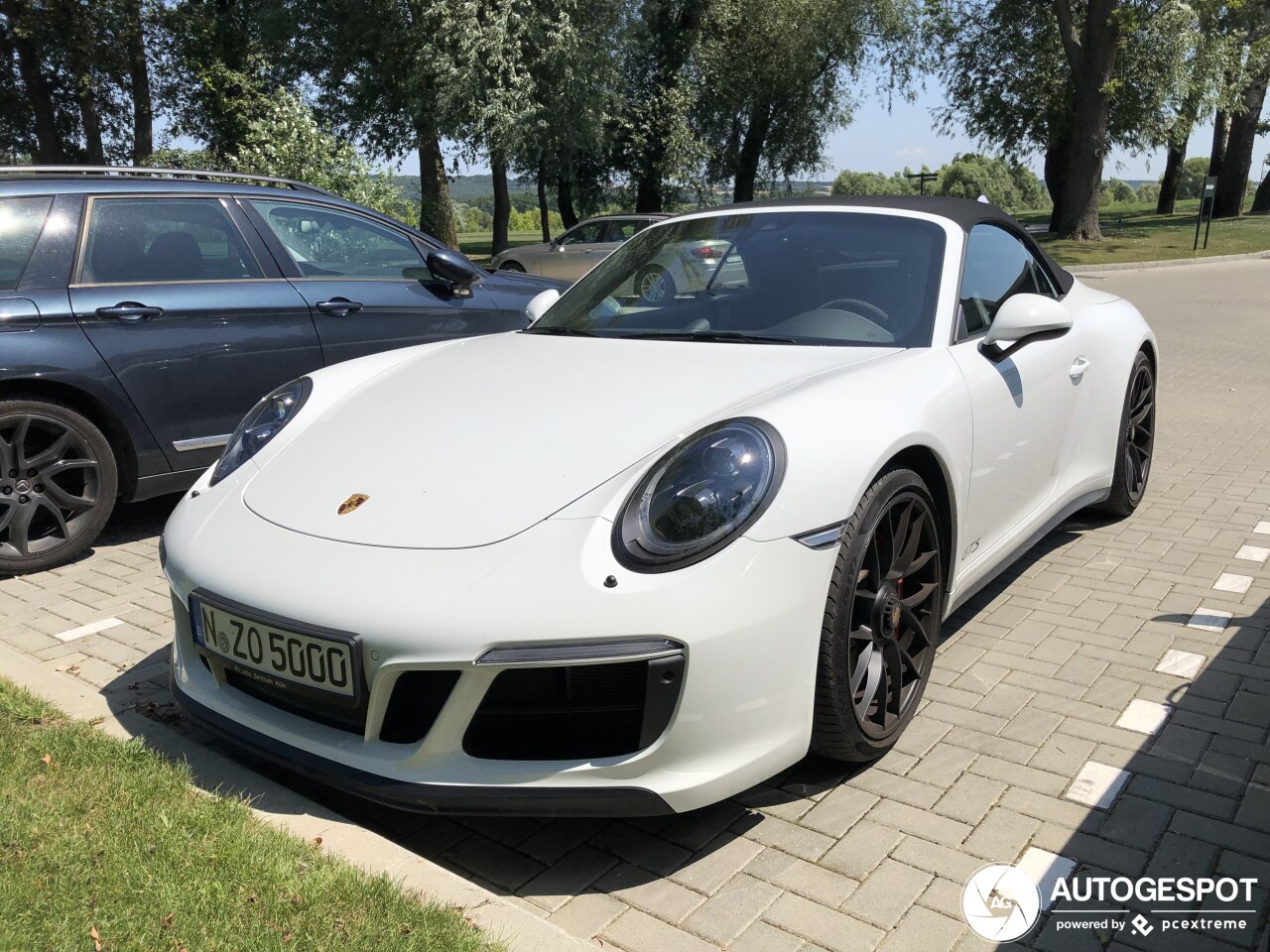 Porsche 991 Carrera 4 GTS Cabriolet MkII